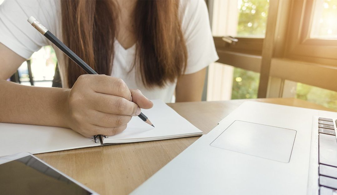 Las 3 mejores academias para preparar el EIR
